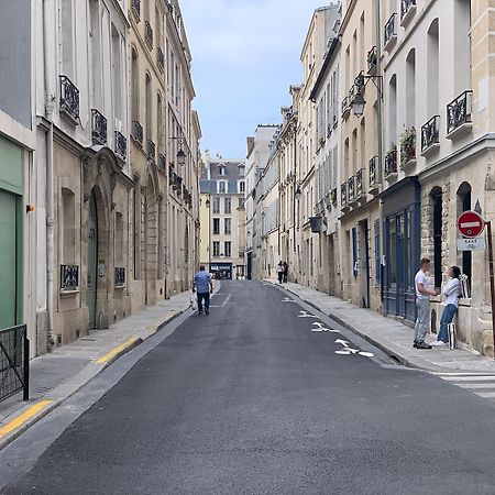 Suite Du Lion/Ac Historic Flat, Marais, 4-5 Guests 파리 외부 사진