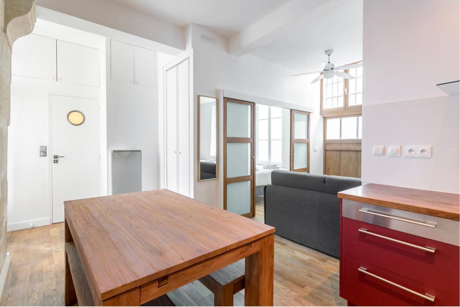 Suite Du Lion/Ac Historic Flat, Marais, 4-5 Guests 파리 외부 사진